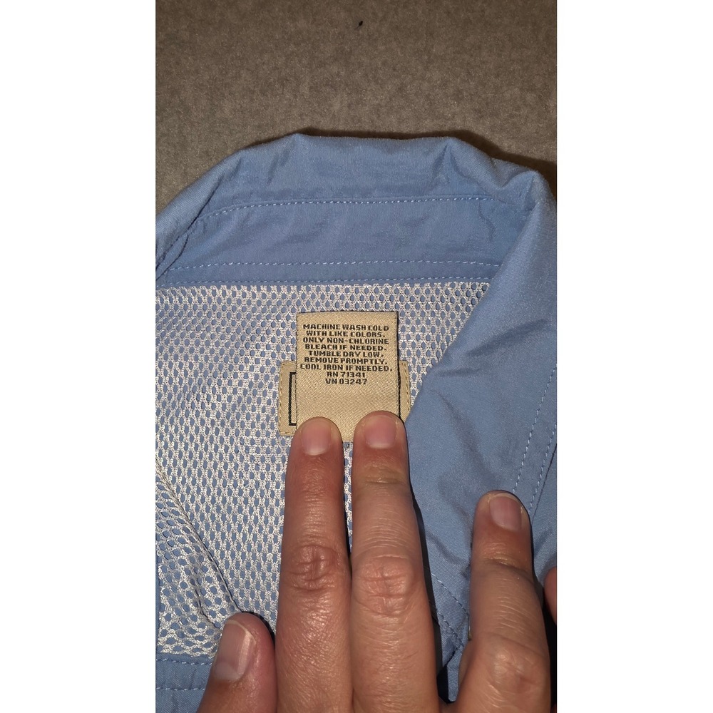 LL Bean Womens Fishing Shirt Long Sleeve Button Up Blue Size M Outdoor - Picture 8 of 9